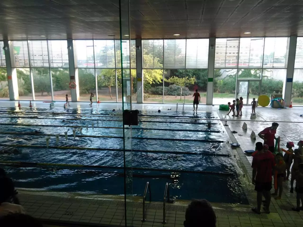 4. Piscina Municipal Coberta