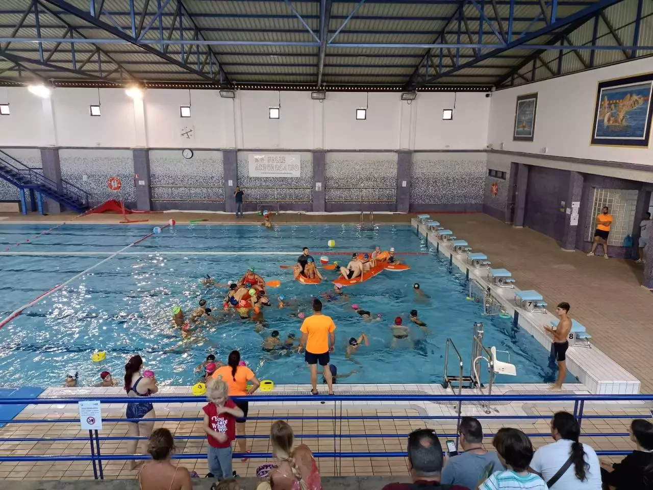 8. Piscina municipal de Agüimes