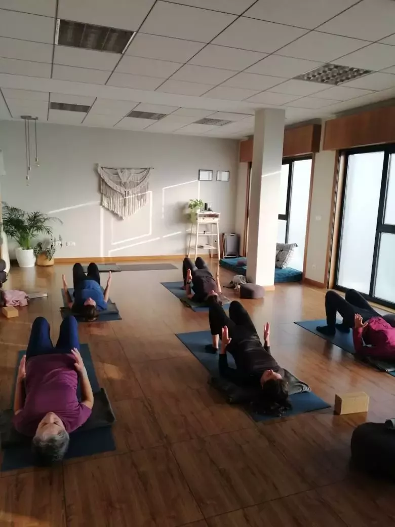 3. Calma Yoga Carballo