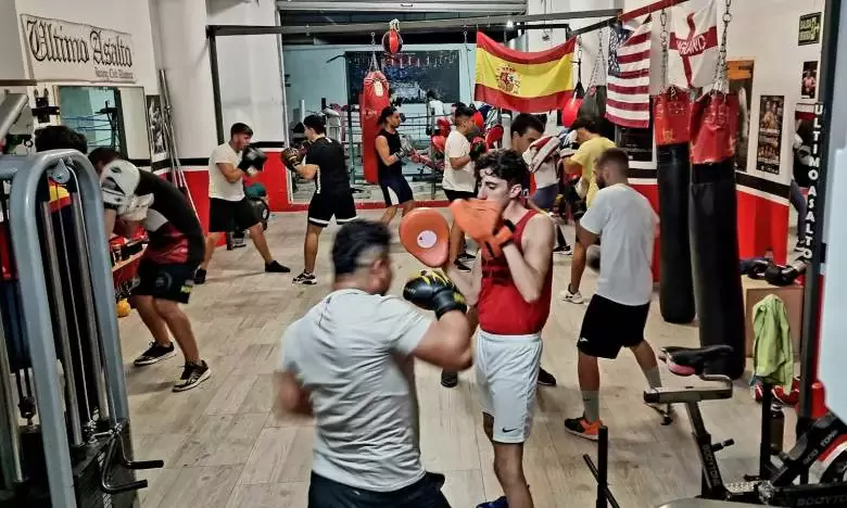 CLUB DE BOXEO ÚLTIMO ASALTO