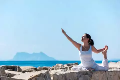 Respira Estepona. Pilates, Yoga y Estética Natural