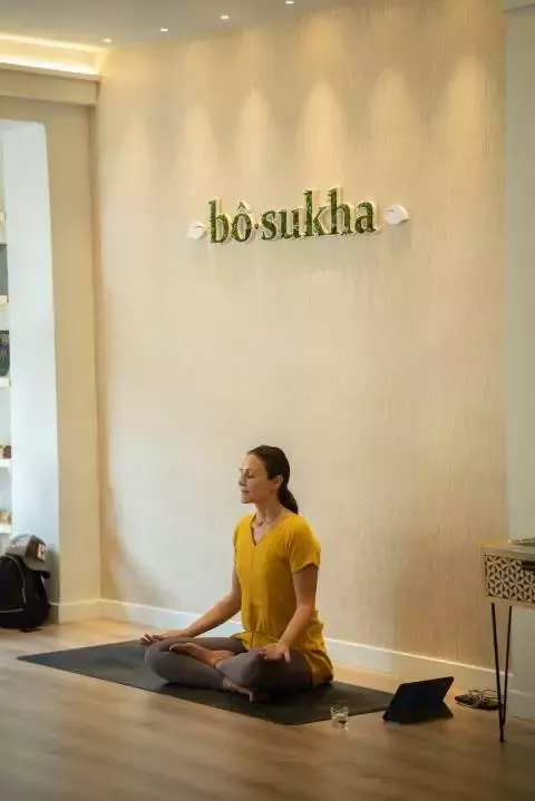 Bô•sukha - Centro de Yoga