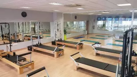 Clínica de Fisioterapia  - Pilates  - Huesos En Forma (desde 1998)