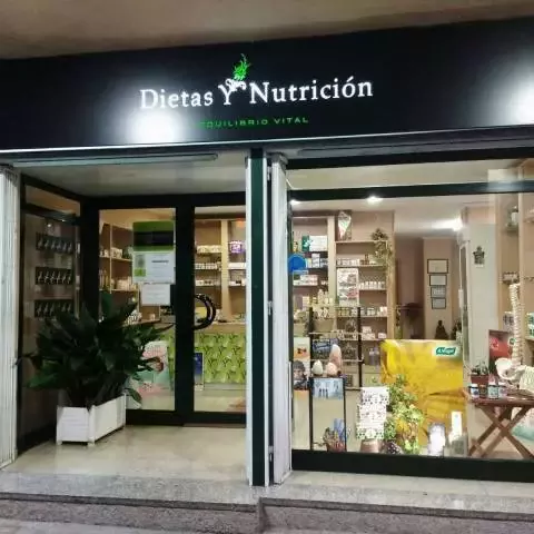 Dietas y Nutrición  - Equilibrio Vital