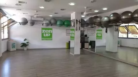ZEN UP ( Pilates & Fusión )