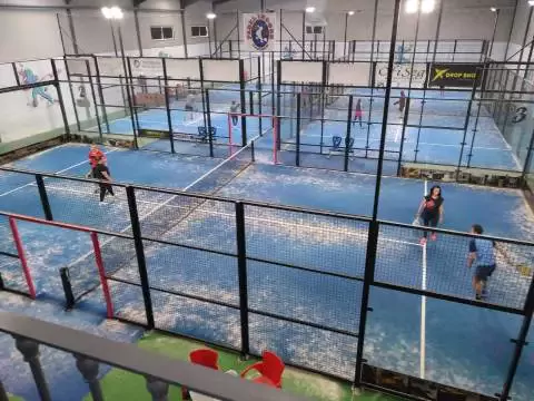 Padel indoor 15  - 30